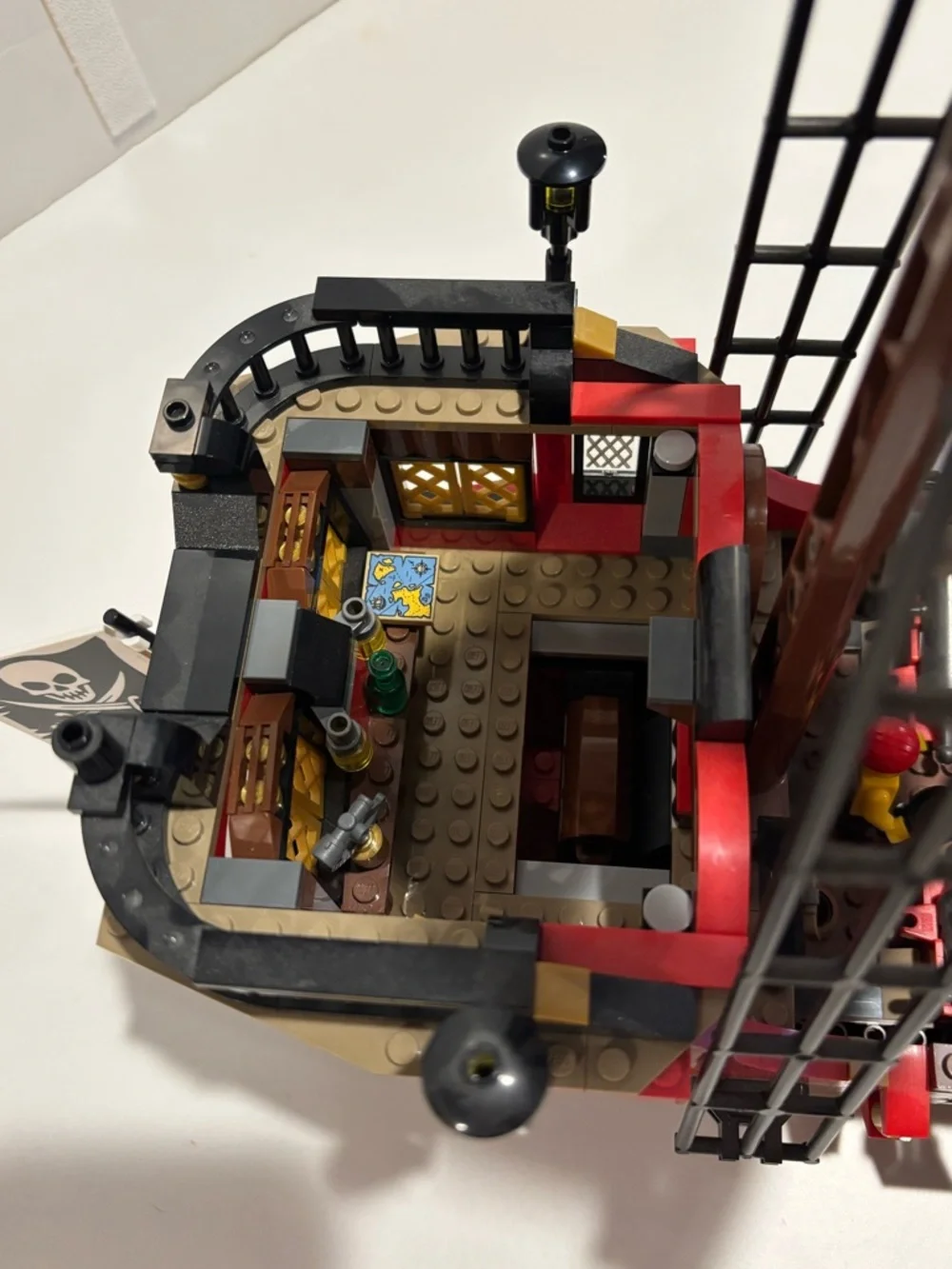 LEGO #70413 The Brick Bounty - Picture 13 of 16
